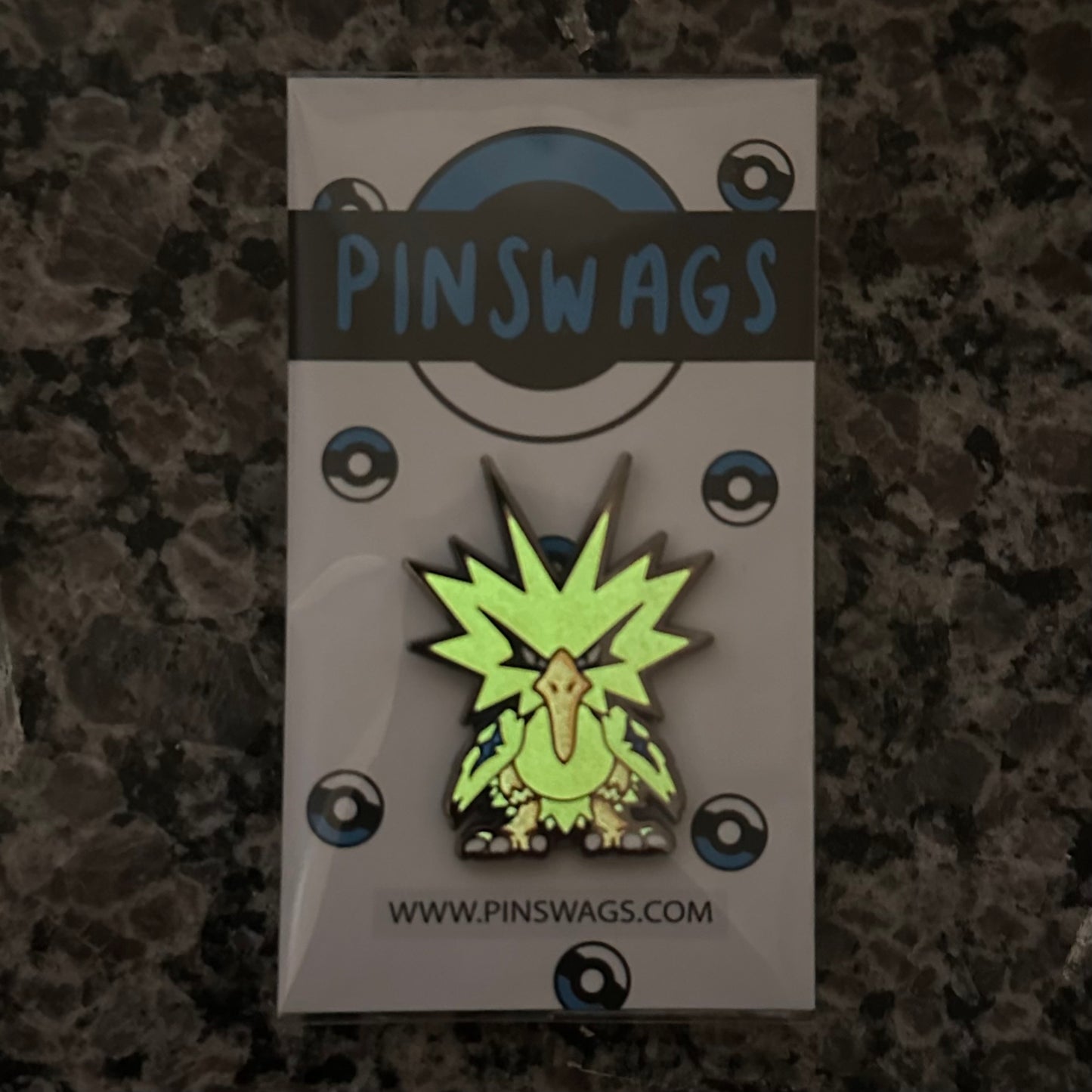 Galarian Zapdos Patreon Pin